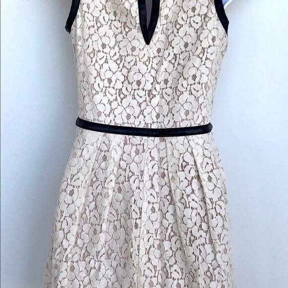 Speechless Leather and cream lace Dress size 7 - Picture 8 of 8